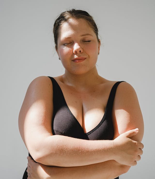What Are the Best Implants for Larger Women?
